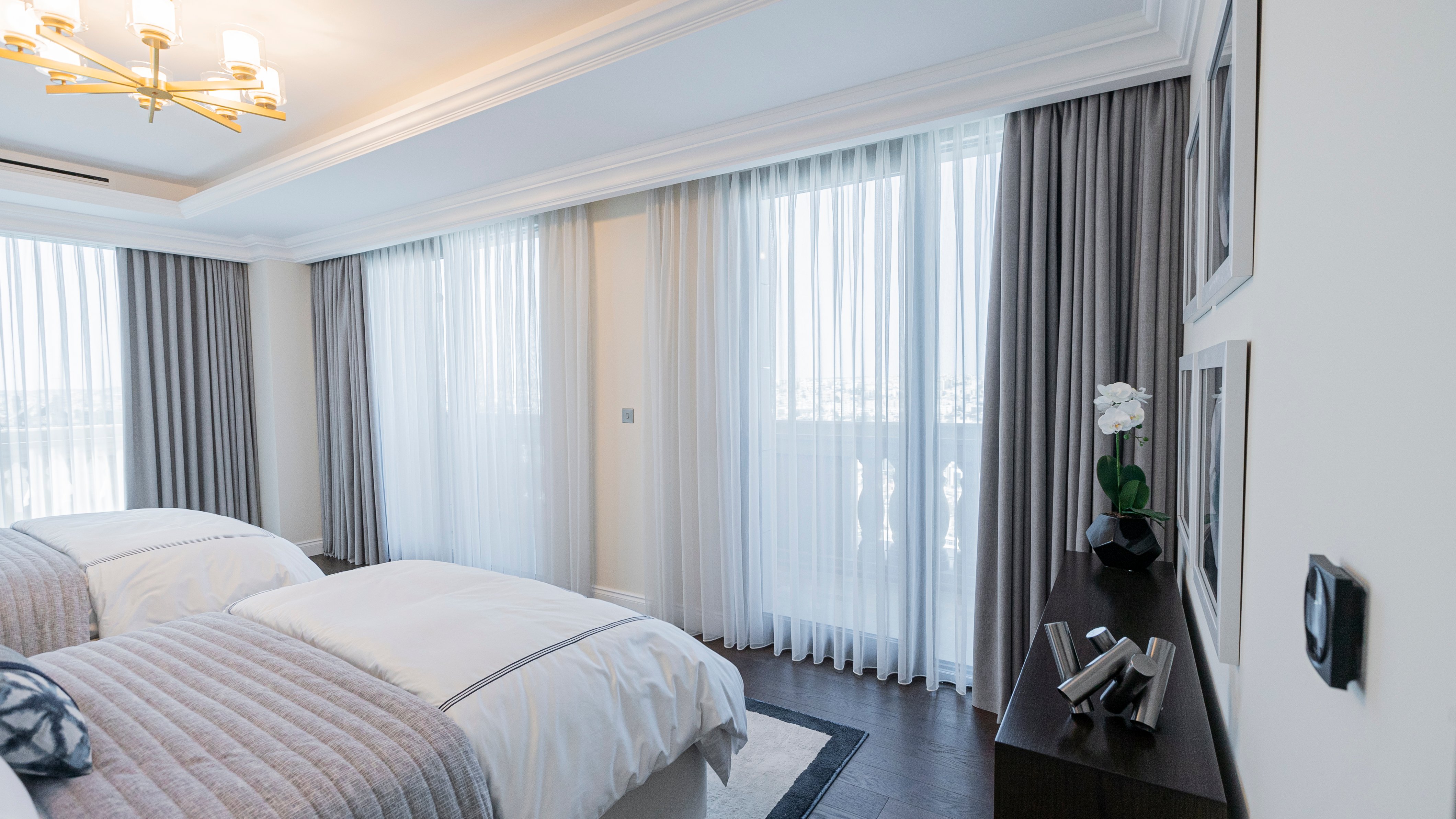 Supply Fabric & Tailoring Services for Curtains & More